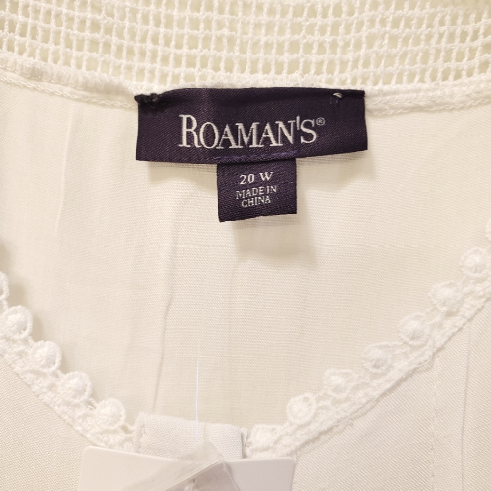NWT Roman's 20W White Beautiful Lacy Blouse